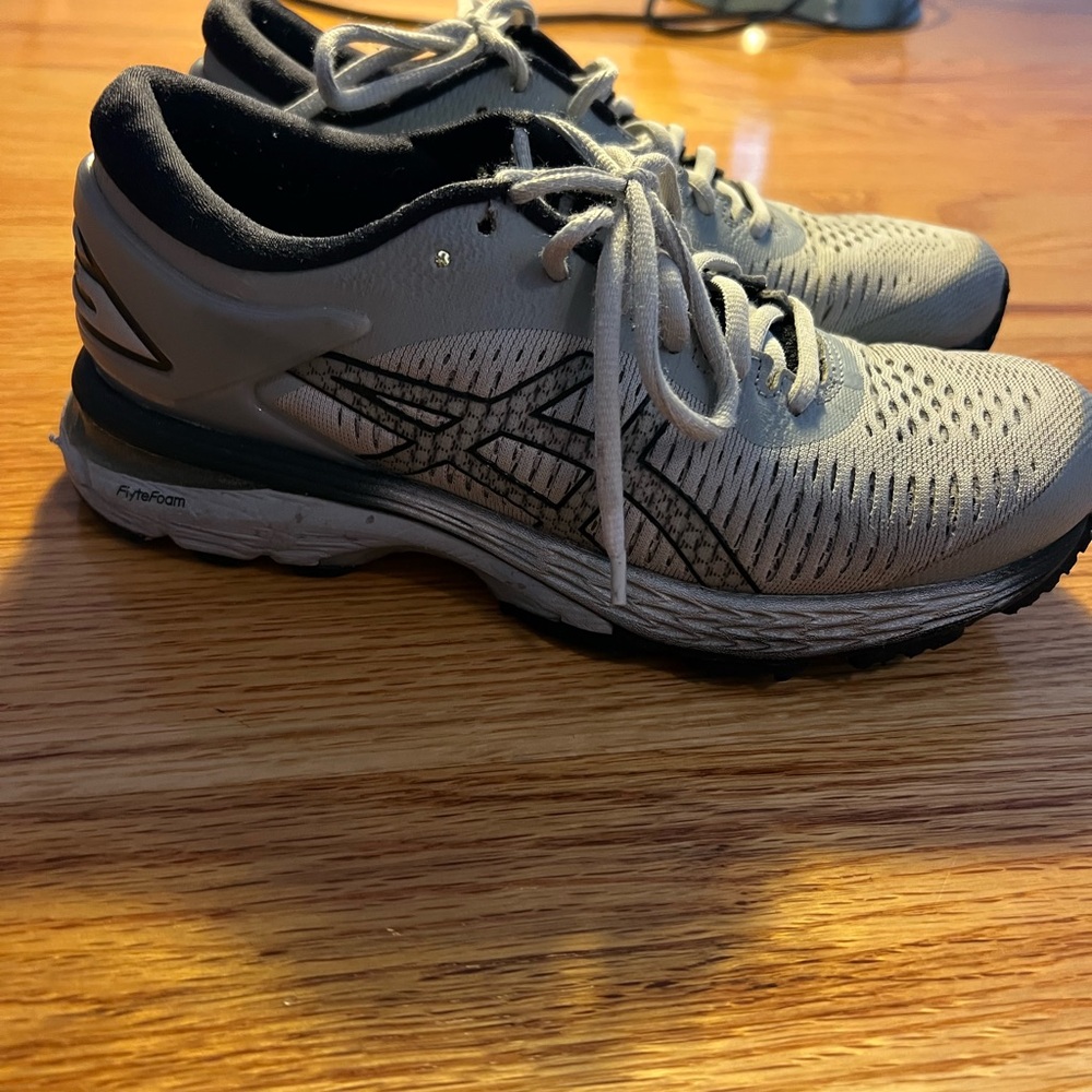 Asics Gray and Black Athletic Shoes for Performance